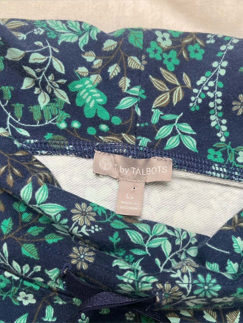 T by Talbots Cowl Neck Floral Pullover Top Size LP Blue Green Botanical - Picture 4 of 5